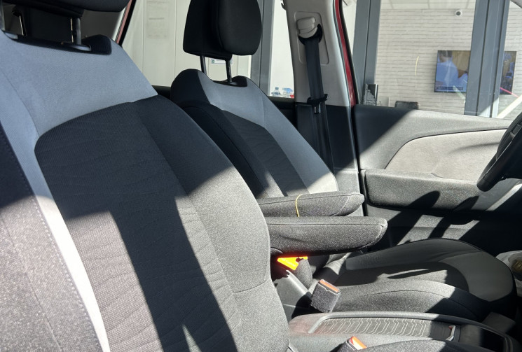 Citroën C4 PICASSO II 1.6 BlueHDi 