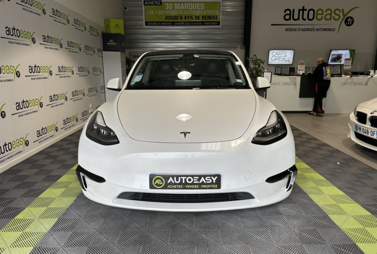Tesla Model Y PERFORMANCE DUAL MOTOR AWD