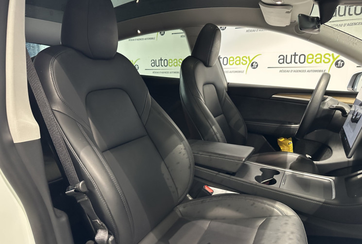 Tesla Model Y PERFORMANCE DUAL MOTOR AWD
