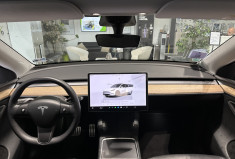 Tesla Model Y PERFORMANCE DUAL MOTOR AWD