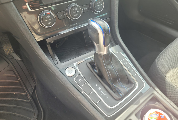 Volkswagen Golf VII 136 Ch ELECTRIQUE