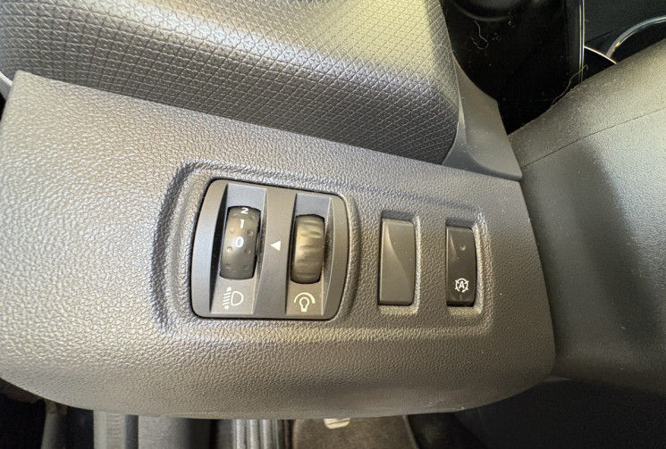 Renault Clio  0.9 TCe 90 ch energy Limited 5p 