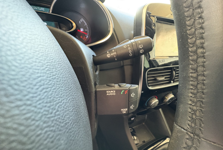 Renault Clio  0.9 TCe 90 ch energy Limited 5p 