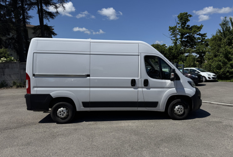 Peugeot Boxer 2.2 BLUEHDI / 120 CH / PREMIUM / L2H2