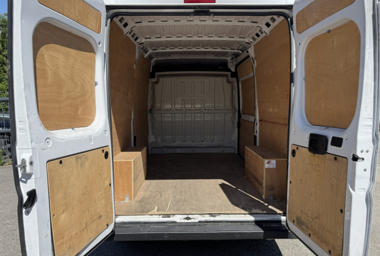 Peugeot Boxer 2.2 BLUEHDI / 120 CH / PREMIUM / L2H2