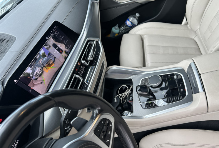 BMW X6 (G06) XDRIVE30D 265 Ch M SPORT BVA8 * ENTRETIEN BMW * CUIR BLANC * SIEGES + VOLANT CHAUFFANTS