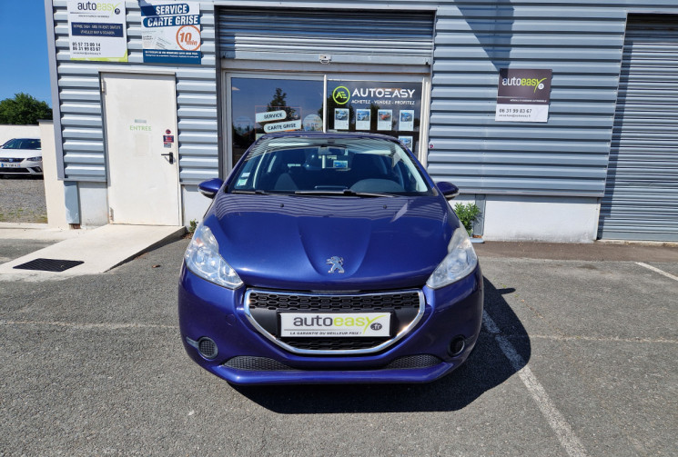 Peugeot 208 1.2 VTi Active 5p mai 2013