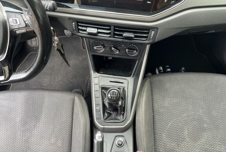 Volkswagen Polo  VI 1.0 i 12V 75 cv CONFORTLINE