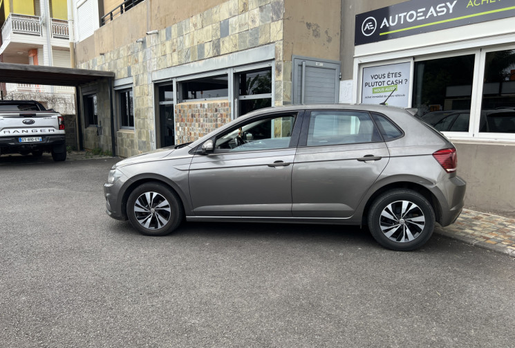 Volkswagen Polo  VI 1.0 i 12V 75 cv CONFORTLINE