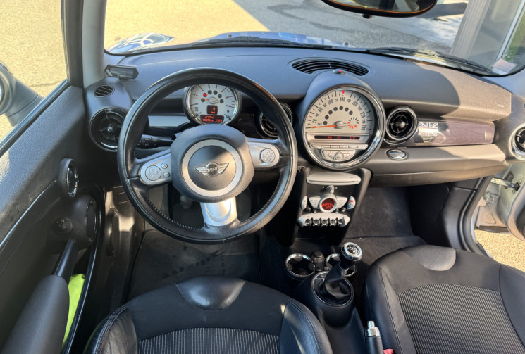Mini Clubman Cooper D 112 Pack Chili