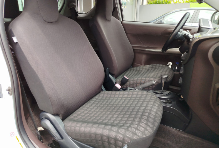 Toyota IQ iQ² MultiDrive 68 ch  VVT-i + Boite Auto