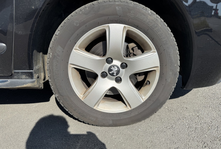 Peugeot 3008 2.0 BLUEHDI 150CH FELINE BVM6 