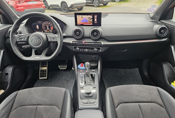 Audi SQ2 2.0 TFSI 300 QUATTRO S-TRONIC 7 TO