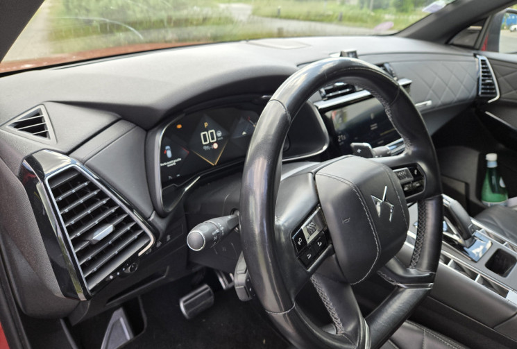 DS DS 7 Crossback 225ch Grand Chic RIVOLI Automatique * CUIR - CAMERA * CARPLAY * 