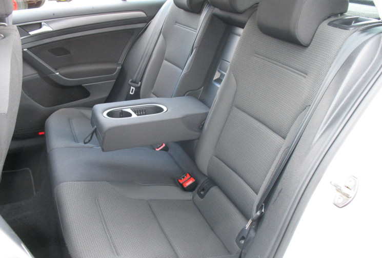 Volkswagen Golf VII 1.5 TSI 150 CONFORTLINE DSG