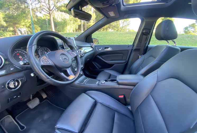 Mercedes Classe B  180 122 CH TOIT OUVRANT/ CUIR/ BOITE AUTO