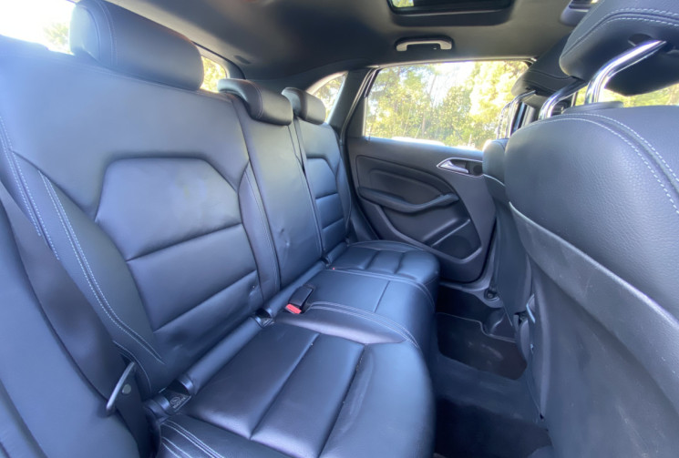 Mercedes Classe B  180 122 CH TOIT OUVRANT/ CUIR/ BOITE AUTO