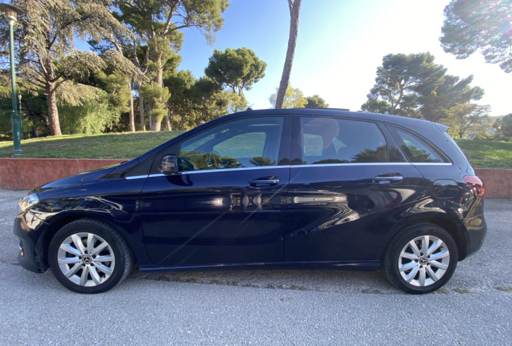 Mercedes Classe B  180 122 CH TOIT OUVRANT/ CUIR/ BOITE AUTO