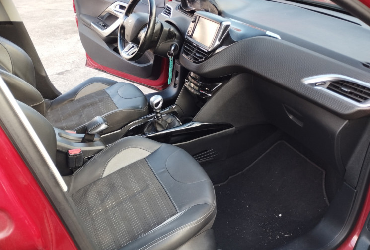 Peugeot 2008 1.2 THP 130 CROSSWAY 