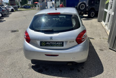 Peugeot 208 1.6 VTI 120 Allure - moteur à chaine très fiable