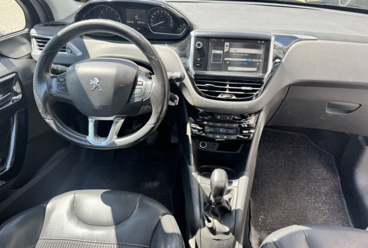 Peugeot 208 1.6 VTI 120 Allure - moteur à chaine très fiable