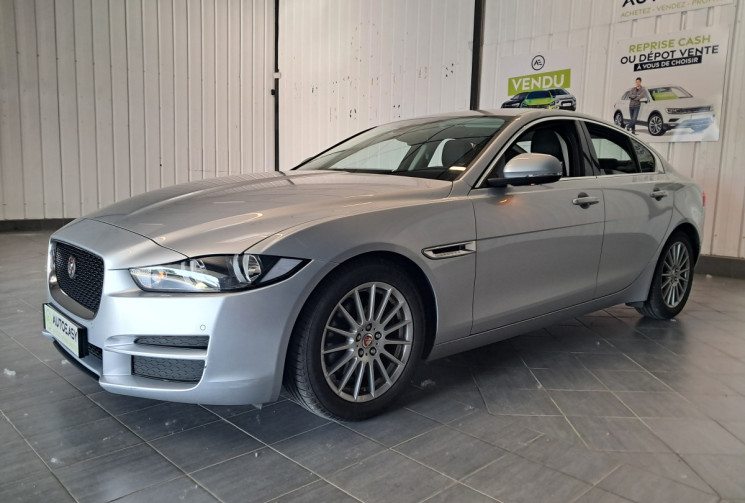 Jaguar XE 2.0D 163ch-8cv E-PERFORMANCE- PRESTIGE-BVA 8-TBE-GARANTIE-ENTRETIEN- 