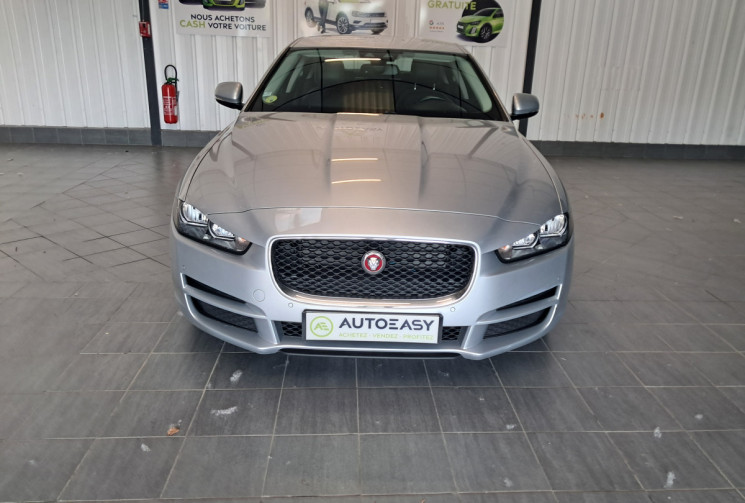 Jaguar XE 2.0D 163ch-8cv E-PERFORMANCE- PRESTIGE-BVA 8-TBE-GARANTIE-ENTRETIEN- 