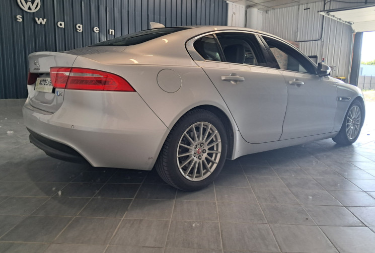 Jaguar XE 2.0D 163ch-8cv E-PERFORMANCE- PRESTIGE-BVA 8-TBE-GARANTIE-ENTRETIEN- 