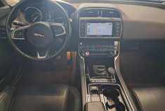 Jaguar XE 2.0D 163ch-8cv E-PERFORMANCE- PRESTIGE-BVA 8-TBE-GARANTIE-ENTRETIEN- 