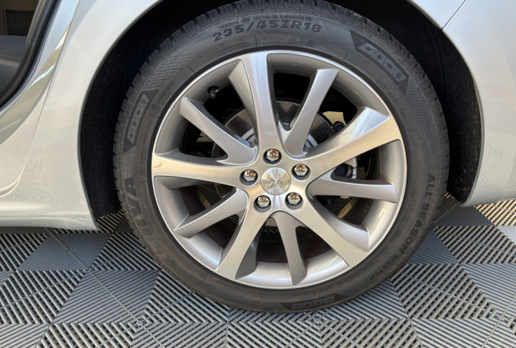 Peugeot 508 BERLINE 2.0 BLUEHDI 150 GTLINE / KIT DISTRIBUTION NEUF