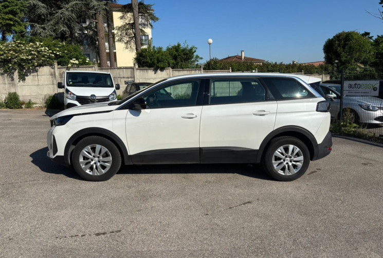 Peugeot 5008 BlueHDi 130 ch / 7 Places / EAT8 / Active Pack