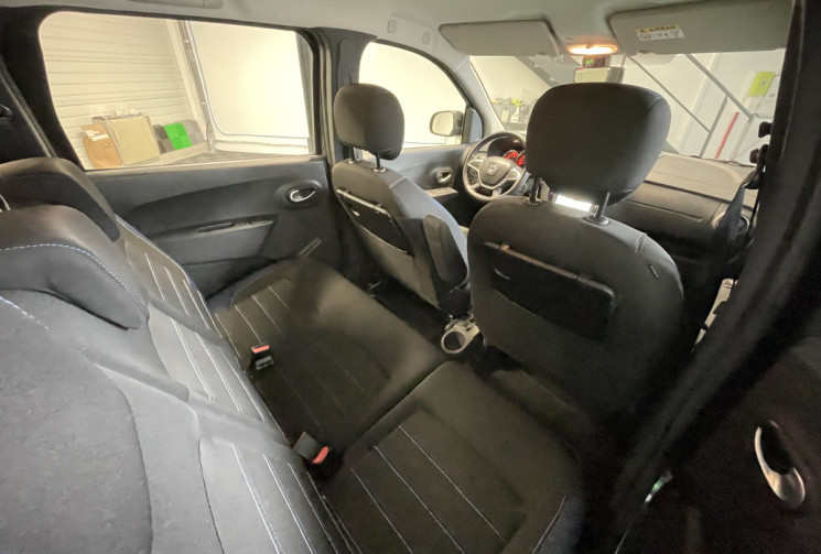 Dacia Lodgy 1.5 Blue dCi 115ch Stepway 7 places (1 ere main)