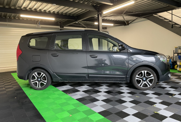 Dacia Lodgy 1.5 Blue dCi 115ch Stepway 7 places (1 ere main)
