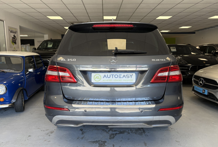 Mercedes ML 350 3.0 V6 CDI 258 CV PACK SPORT OFF ROAD