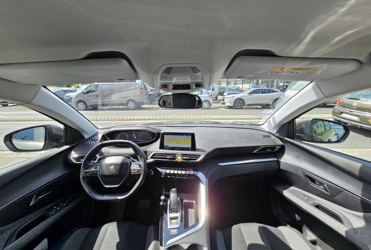 Peugeot 3008 1.2 PURETECH 130 CH 