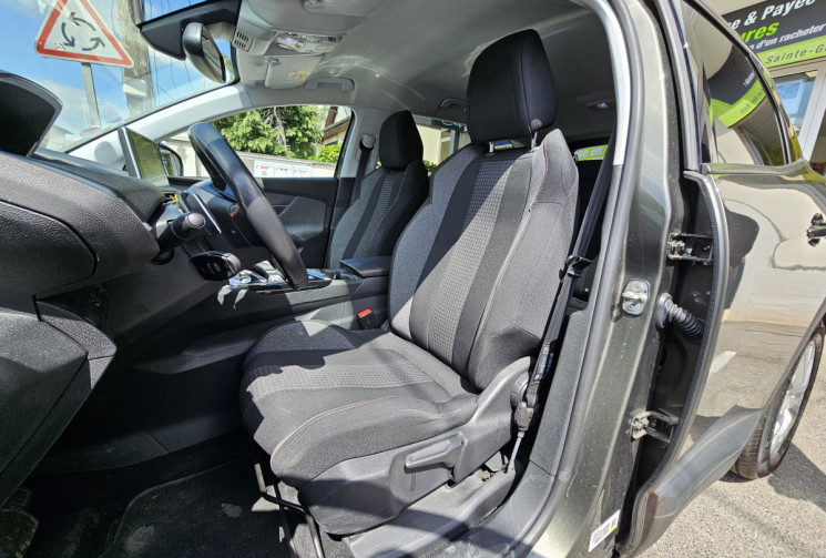 Peugeot 3008 1.2 PURETECH 130 CH 