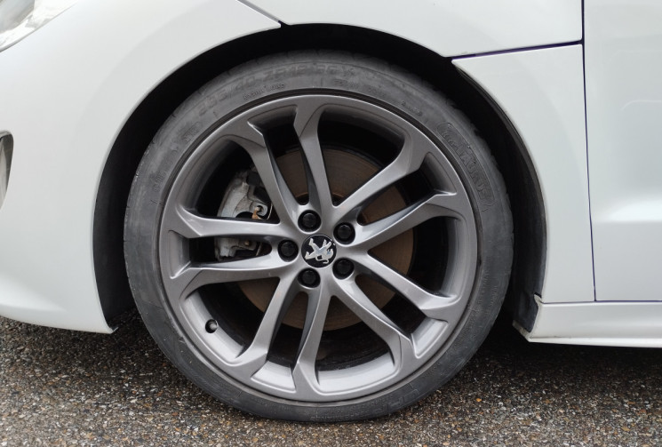 Peugeot RCZ 2.0 HDi 163 FAP BVM6