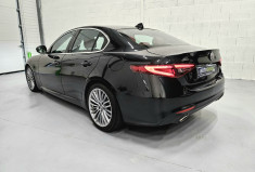 Alfa Romeo Giulia  2.2 jtd 180 cv lusso AT8 / suivi complet alfa romeo