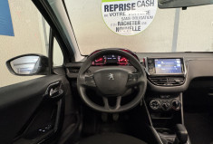 Peugeot 208  208 1.2 VTI 12V 82 CV -TBE- GARANTIE 6 MOIS-2 IEME MAIN-TOIT PANORAMIQUE-NOIRE