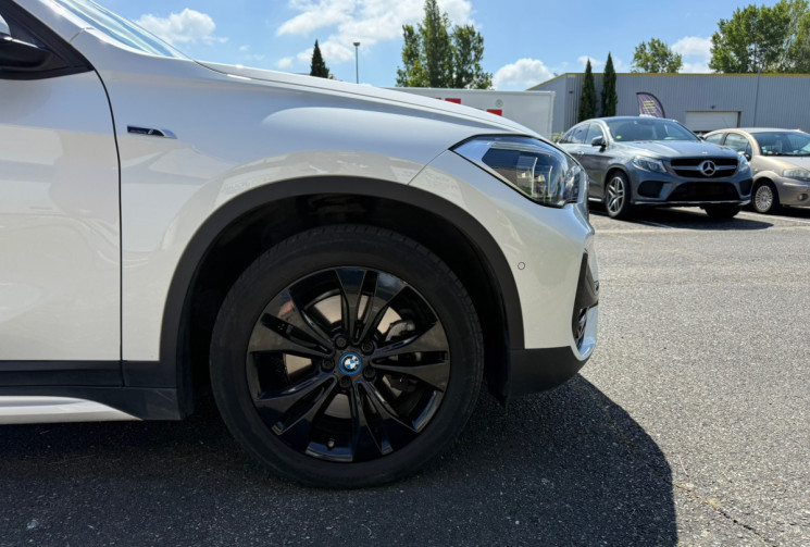 BMW X1 LCI 25e xDrive 220 CH XLINE / TOIT OUVRANT / CUIR