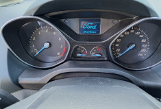 Ford C-MAX 1.0i 16V EcoBoost 125 cv- TITANIUM- TBE-GARANTIE-ENTRETIEN OK-