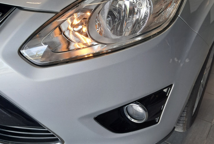Ford C-MAX 1.0i 16V EcoBoost 125 cv- TITANIUM- TBE-GARANTIE-ENTRETIEN OK-