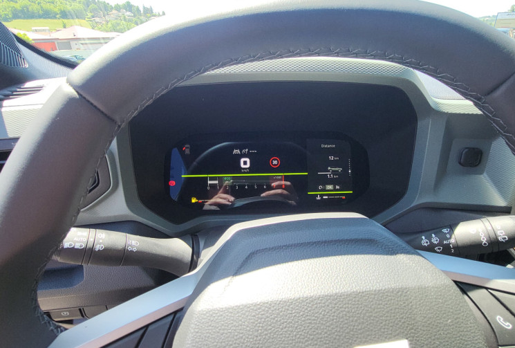 Dacia Bigster TCE  140  EXTREME + pack parking 360 degré (dispo immédiat)