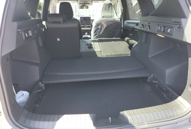 Dacia Bigster Hybrid 155 Extreme + Pack parking + pack hiver + hayon électrique