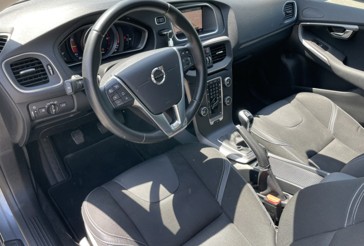 Volvo V40 D2 2.0D 120 ch Itek Edition BVM6