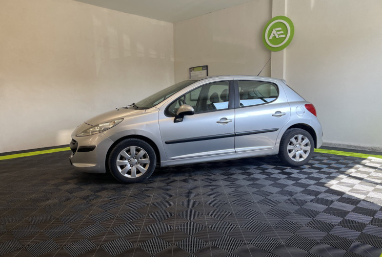 Peugeot 207 1.4 VTi 16v Style 5p