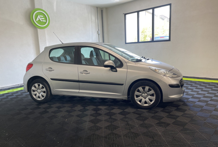 Peugeot 207 1.4 VTi 16v Style 5p