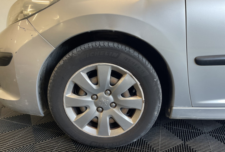 Peugeot 207 1.4 VTi 16v Style 5p