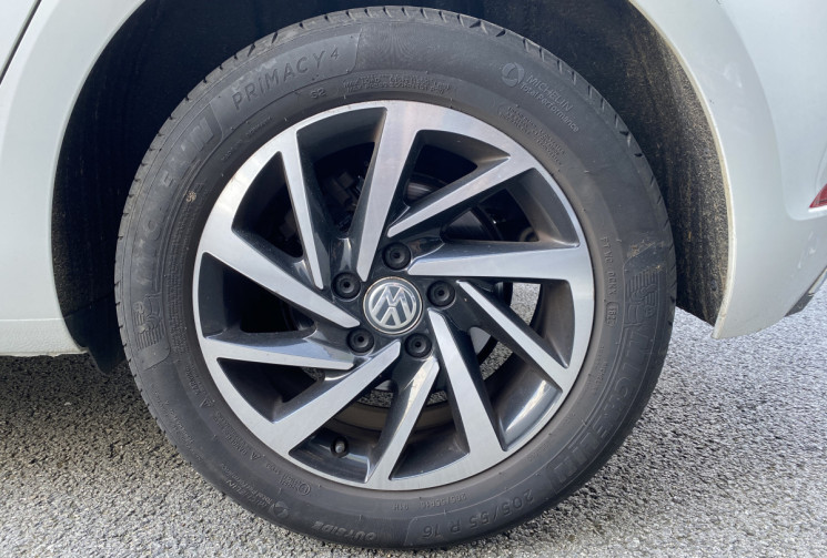 Volkswagen Golf VII 1.6 TDI 115 ch FAP Connect DSG7 Euro6d-T 5p