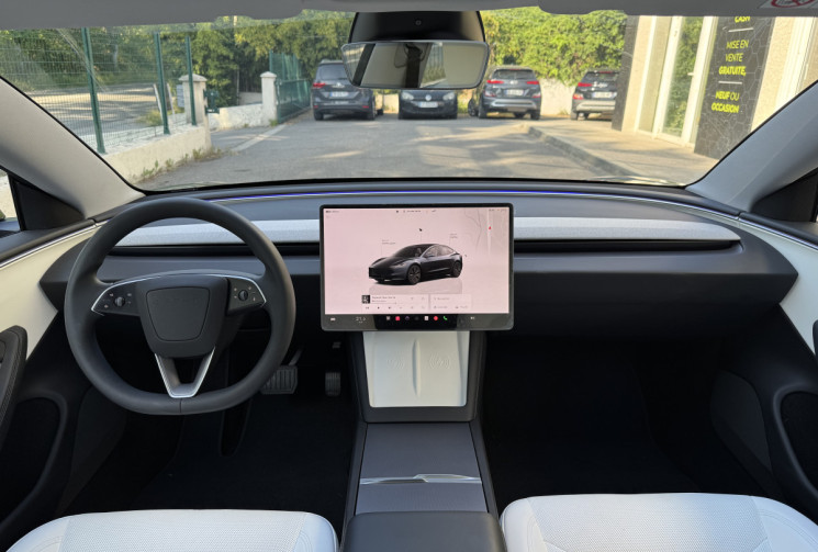 Tesla Model 3 STANDARD PLUS 275 RWD HIGHLAND * AUTONOMIE 513 KM * GARANTIE 11/2028